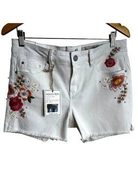 NDIGO REIN White Boho Denim Mid-Rise Floral Embroidered Pearl Shorts 13 NWT
